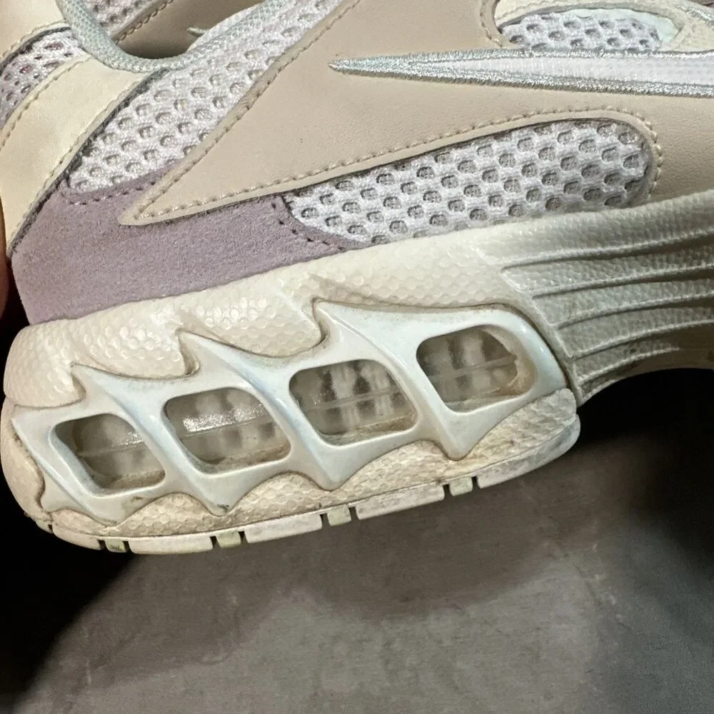 Nike these shoes